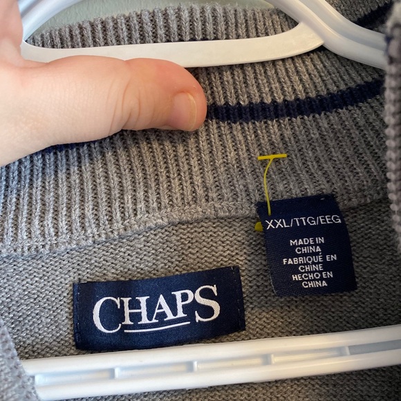 SOLD 🚫 Half Zip Up Chaps sweater 😍 - Picture 4 of 4